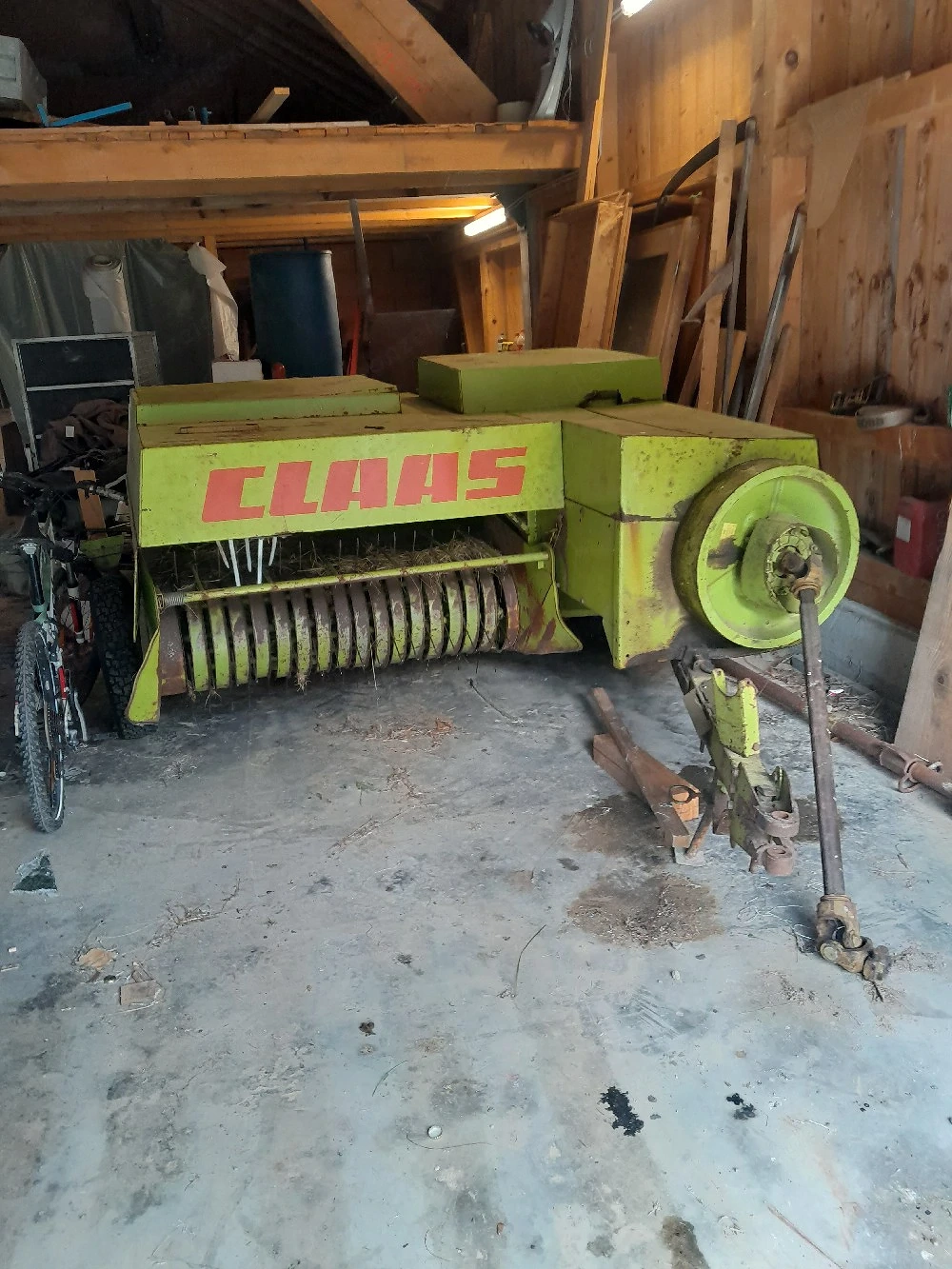 Claas Kleinballenpresse