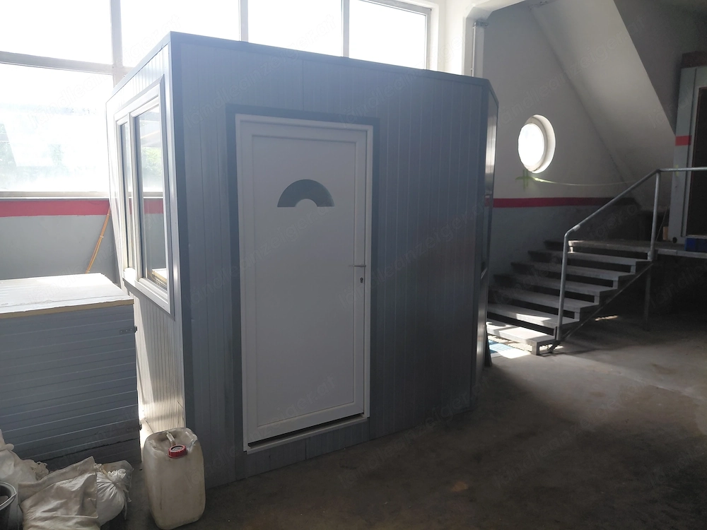 Gartenhaus   Bürocontainer   Taum für Gartenwerkzeug