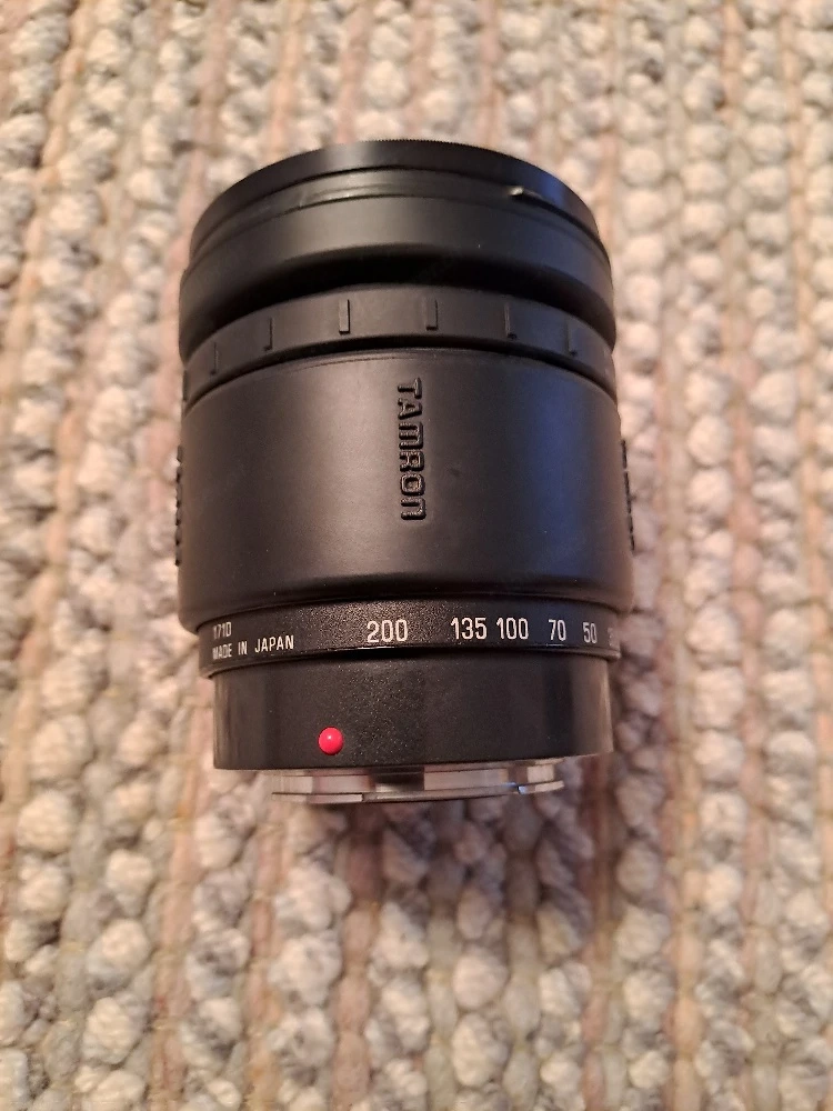 Tamron AF 28-200mm f 3.8-5.6 Aspherical Objektiv   Inkl. Hama UV-Filter