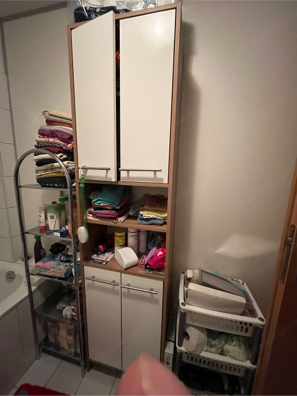 Badhochschrank