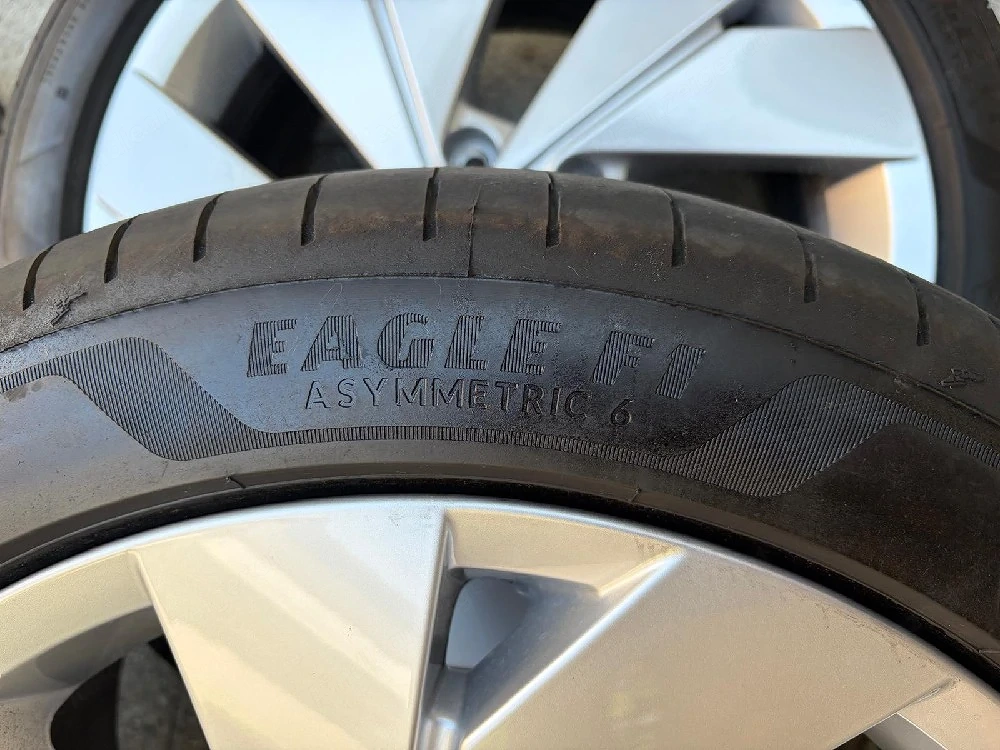 Reifen mit Alufelgen Vw