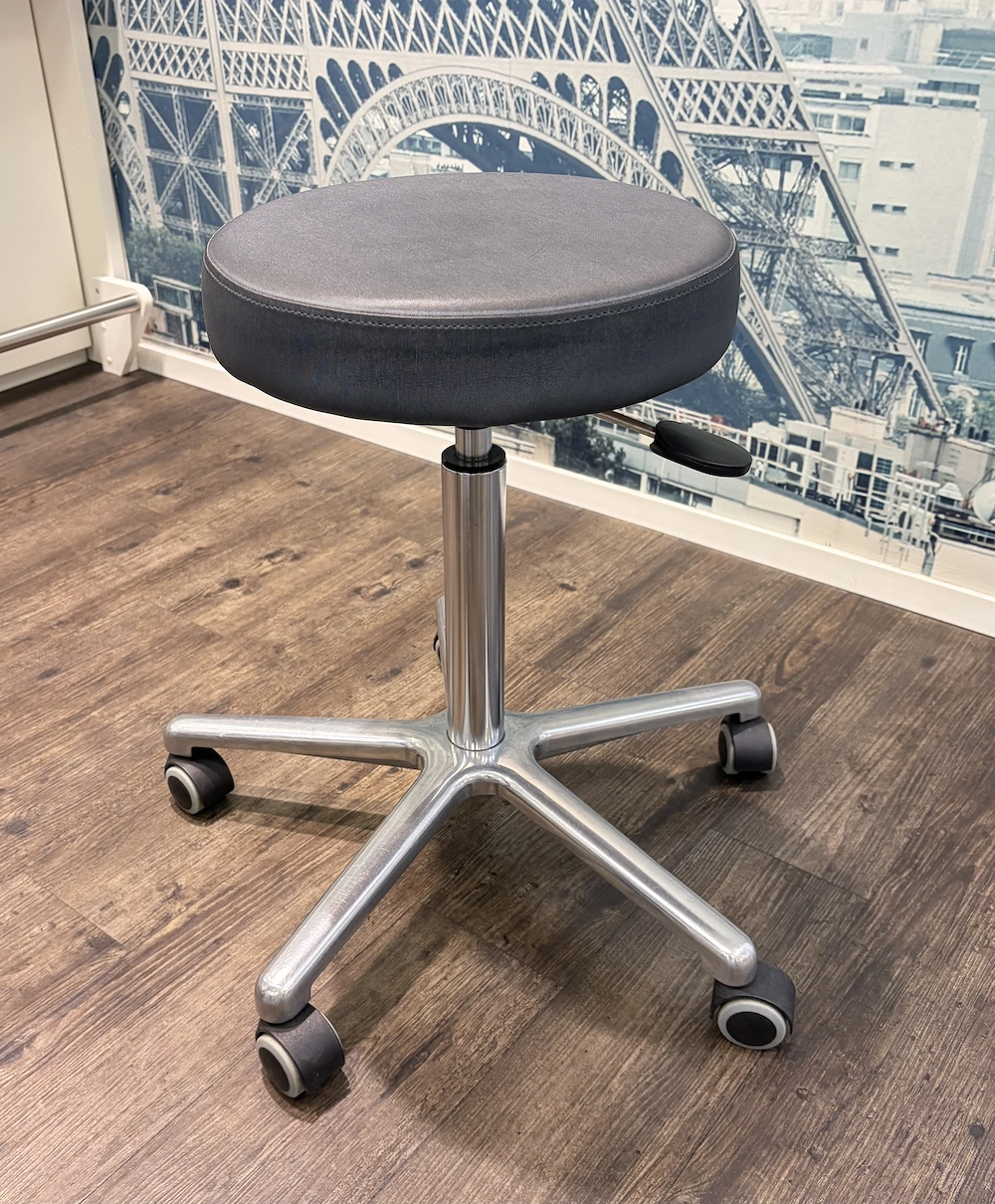 Rollhocker mit Polstersitz 