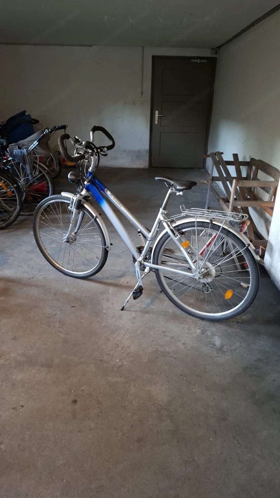 Silber Blaues City- Trekkingrad