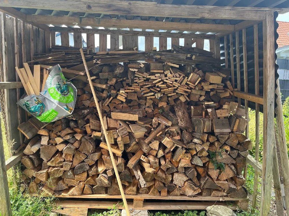 Brennholz Funkenholz