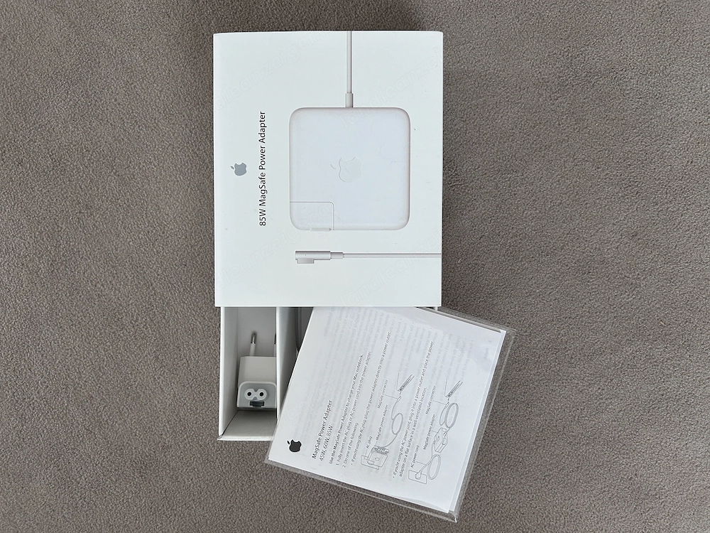 Apple Laptop Netzteil mit OVP