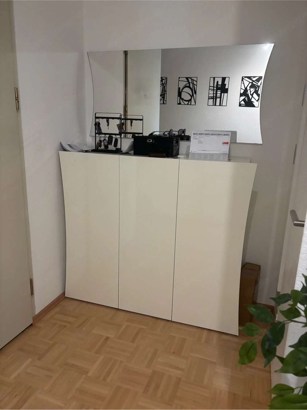 Schuhschrank + Spiegel