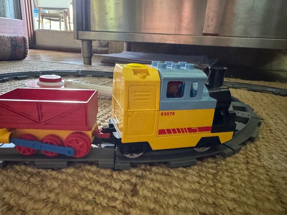 Duplo Lego Bahn - 2 Locks