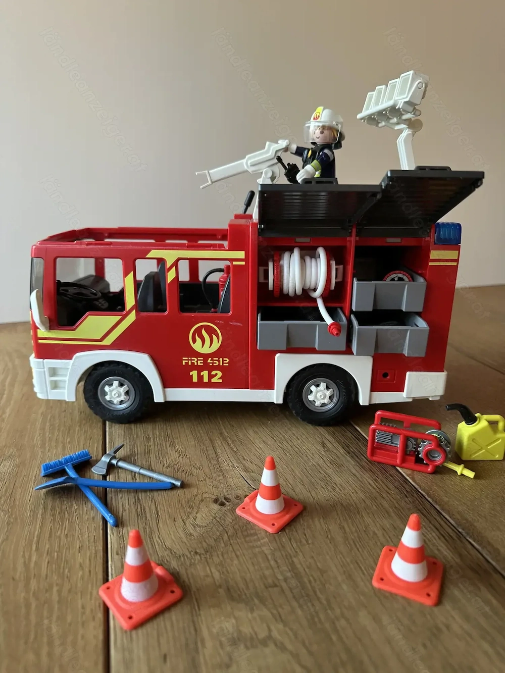 Playmobil Feuerwehr Löschfahrzeug