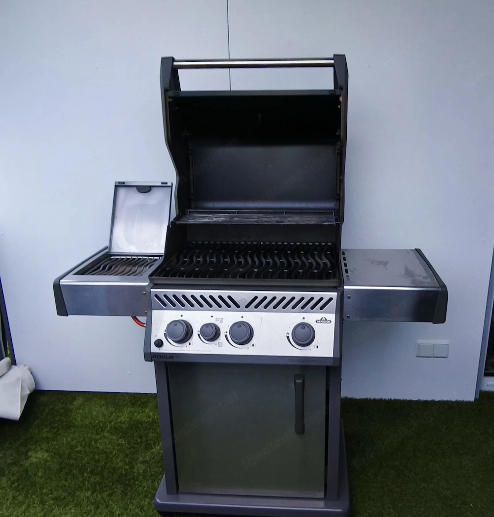 Napoleon Gasgrill Rogue XT425 Edelstahl mit Sizzle Zone