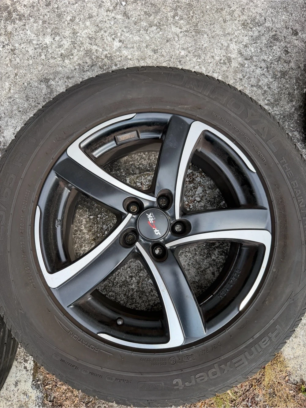 4 Alufelgen Alutec Shark 17 Zoll inkl. Uniroyal-Reifen   passend für Mazda CX-5