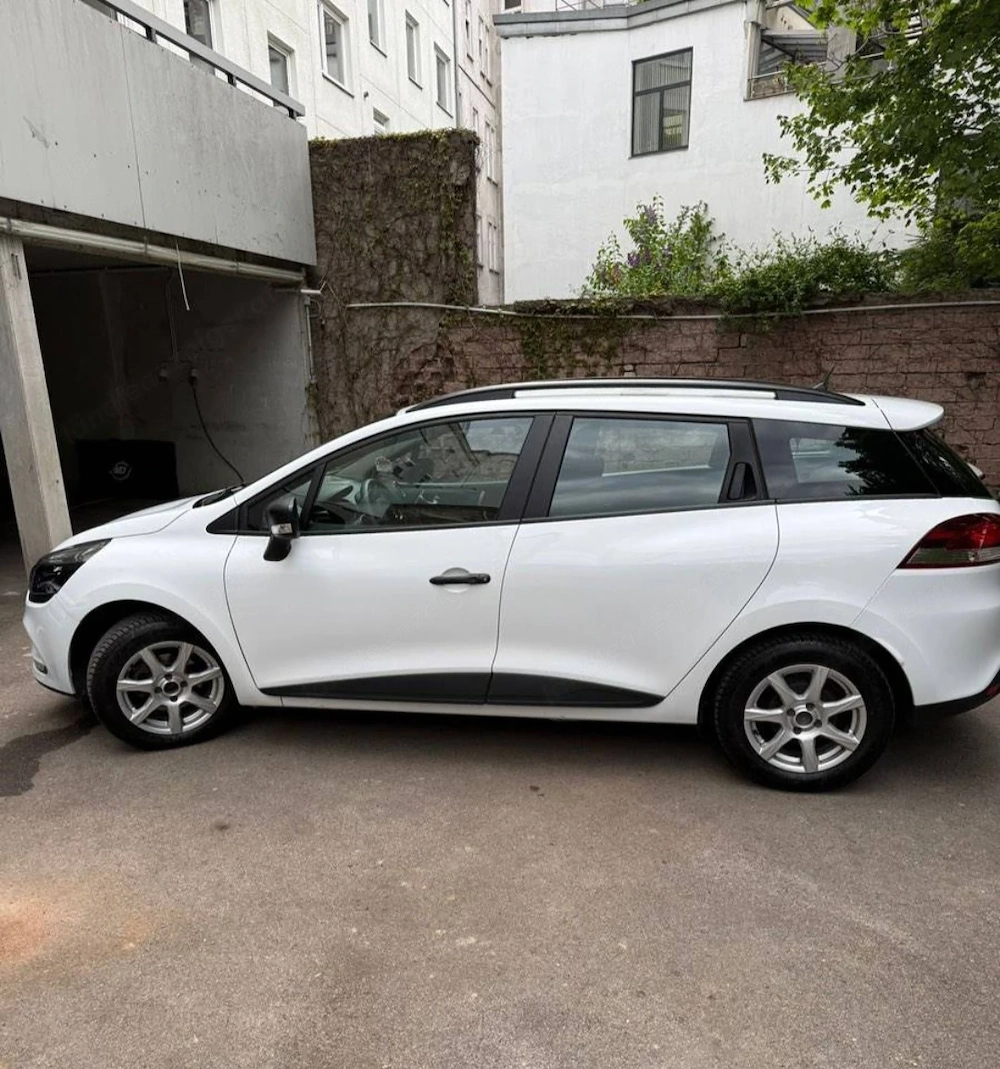 Renault Clio   76 PS   BJ. 10.2018 - Top Zustand   65.000 km