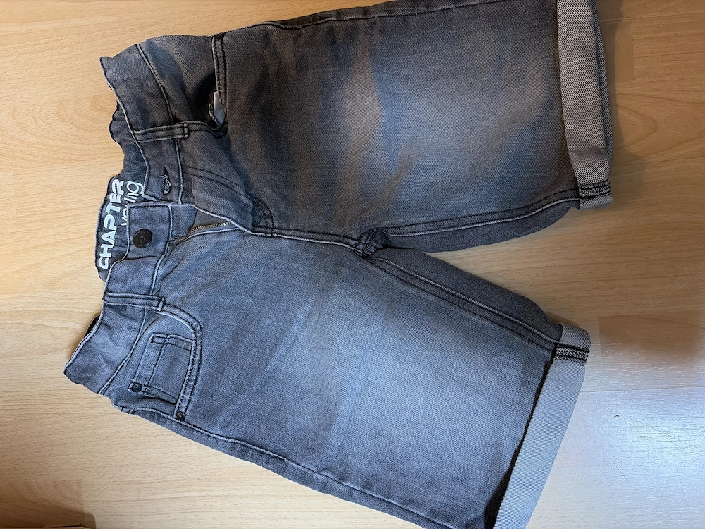 Kurze Hose 