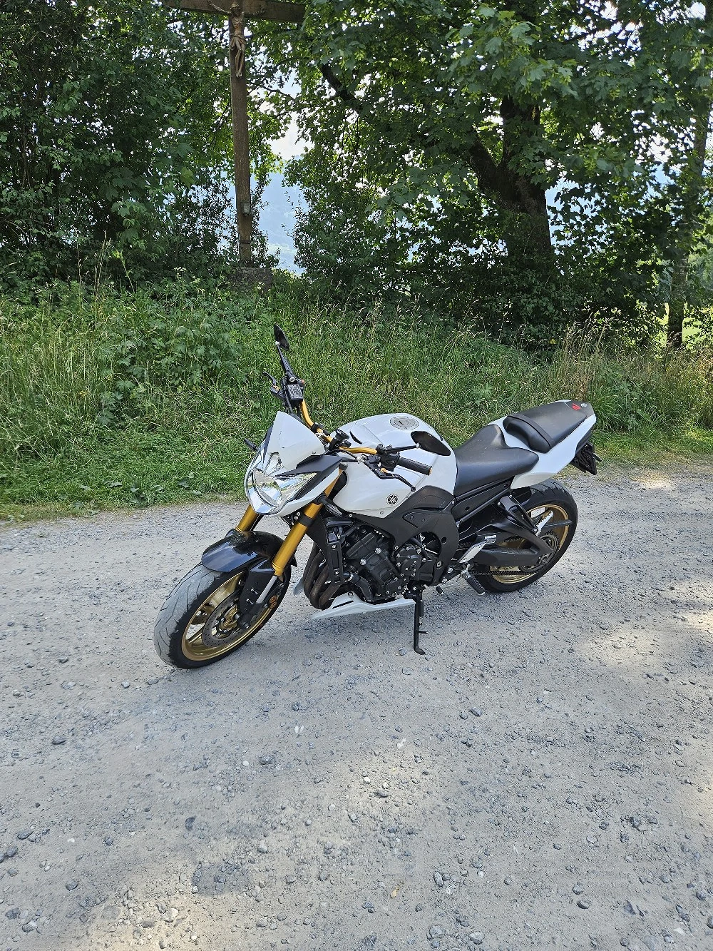 Yamaha FZ8