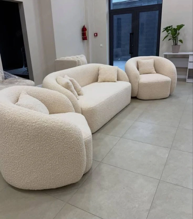 Schöne Sofas im Wohnzimmer hier .