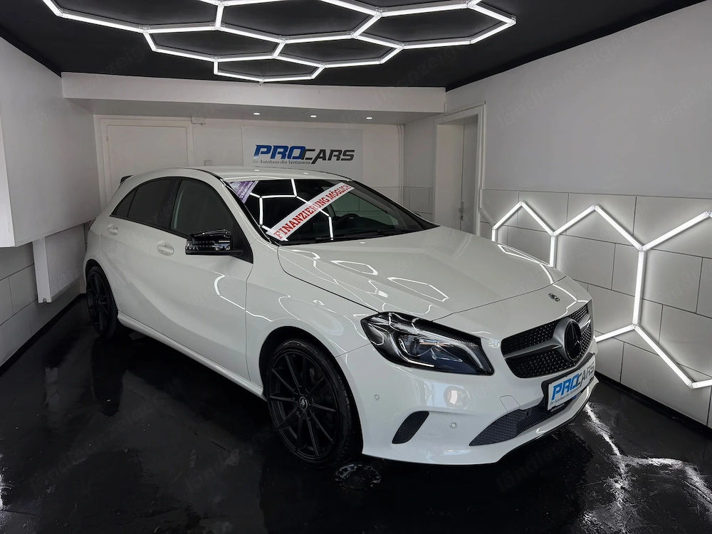 Mercedes-Benz A 180 A 180 BlueEfficiency AMG-Line