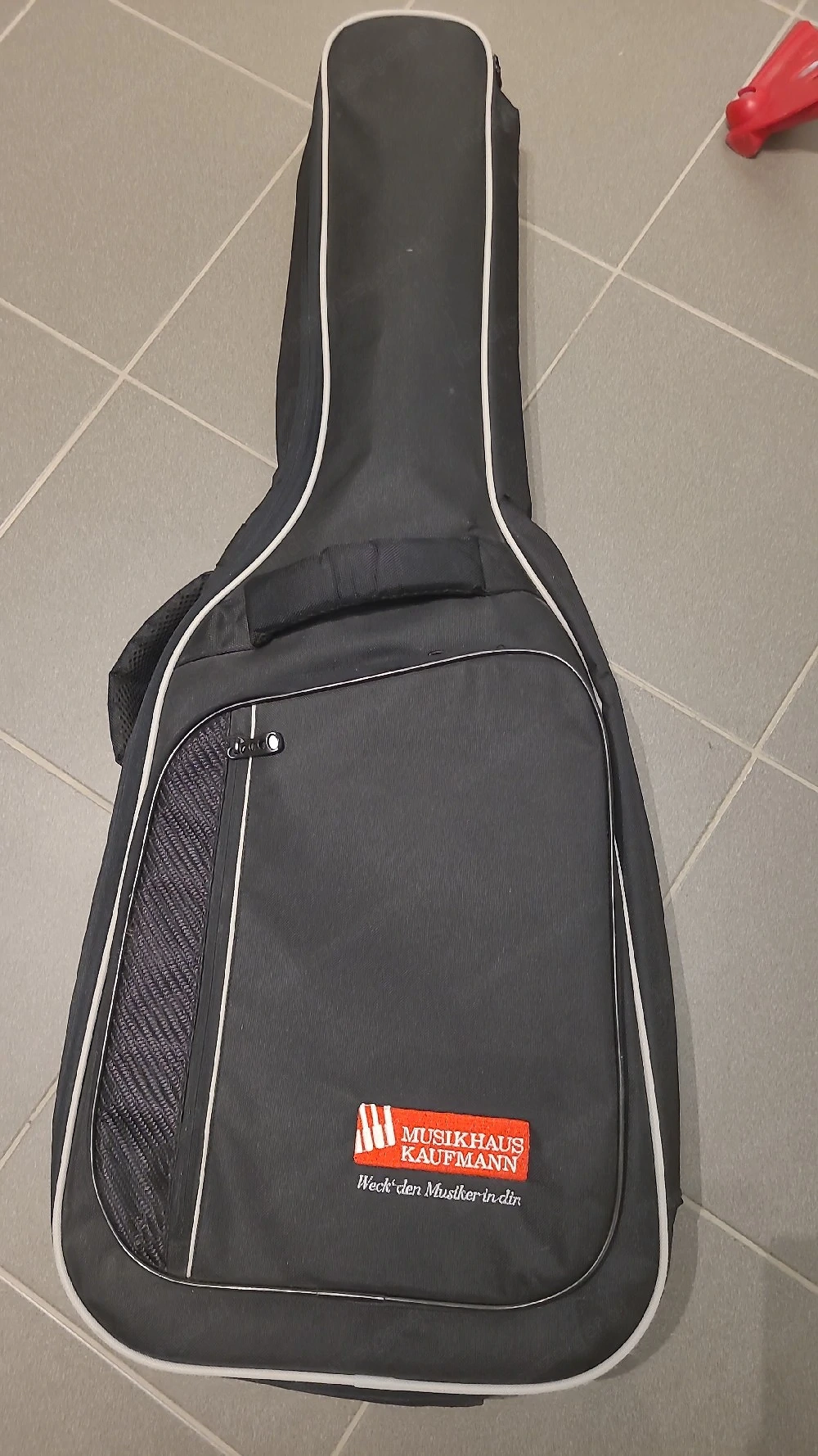 Kinder Gitarre