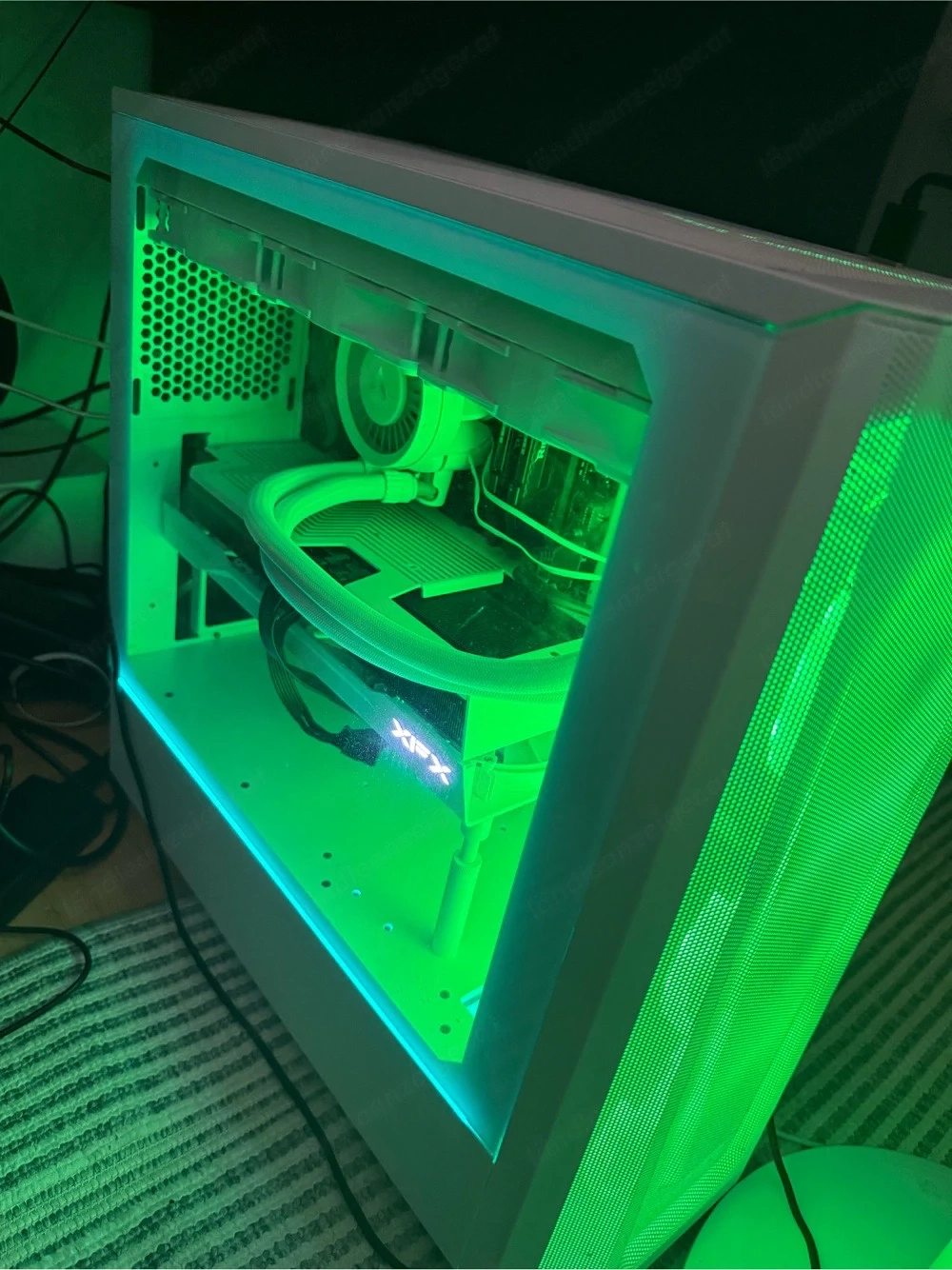 Gaming PC + Monitor