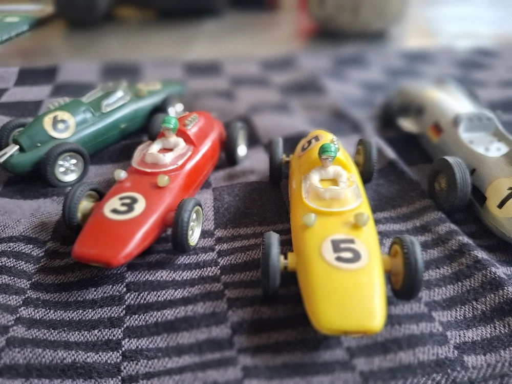 lotus rennautos 