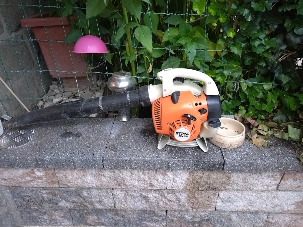 Stihl Laubbläser....