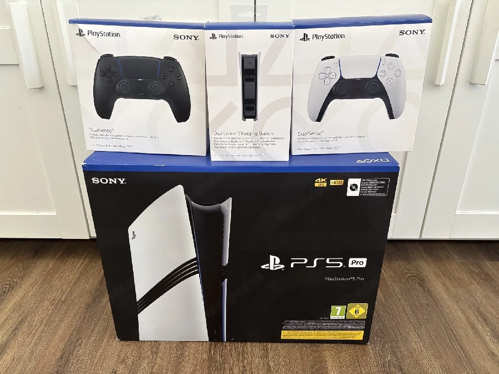 sony Playstation 5 Pro 2 TB PS5 Pro CDs player mit 2 pro controllern