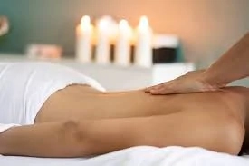Suche eine Ganzkörpermassage von einer Frau 