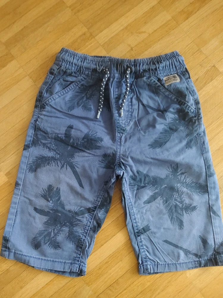 kurze Hose 