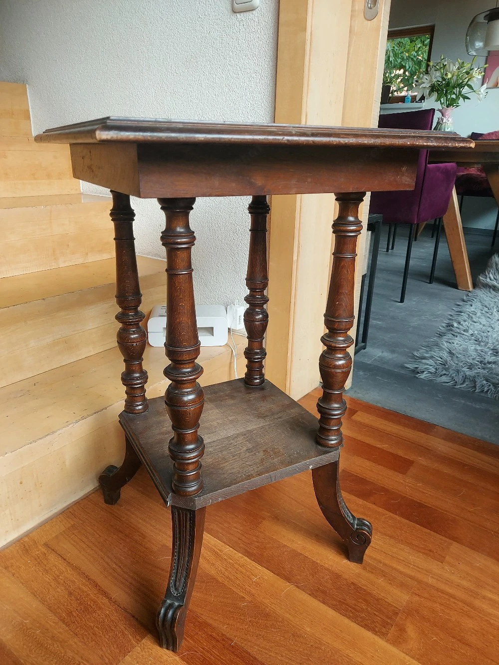 Tisch aus Gründerzeit 