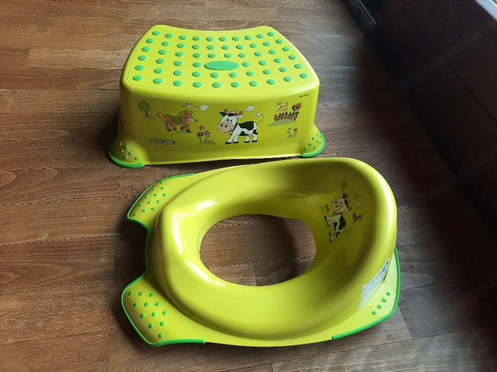 WC Aufsatz plus Hocker zum verschenken 