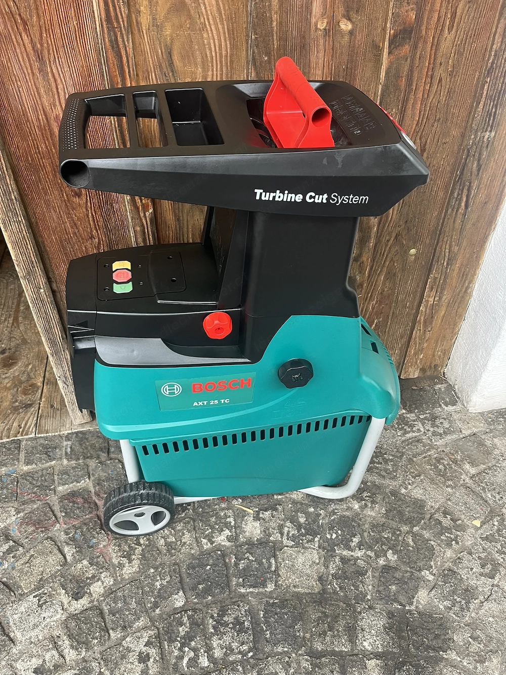 Häcksler Bosch AXT 25 TC Turbinen, sehr leise, neuwertig, günstig zu verkaufen