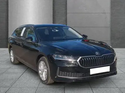 Skoda Superb Combi Selection AHK+GJR+KAM+EL.HECKKL... 2.0 TDI DSG ...