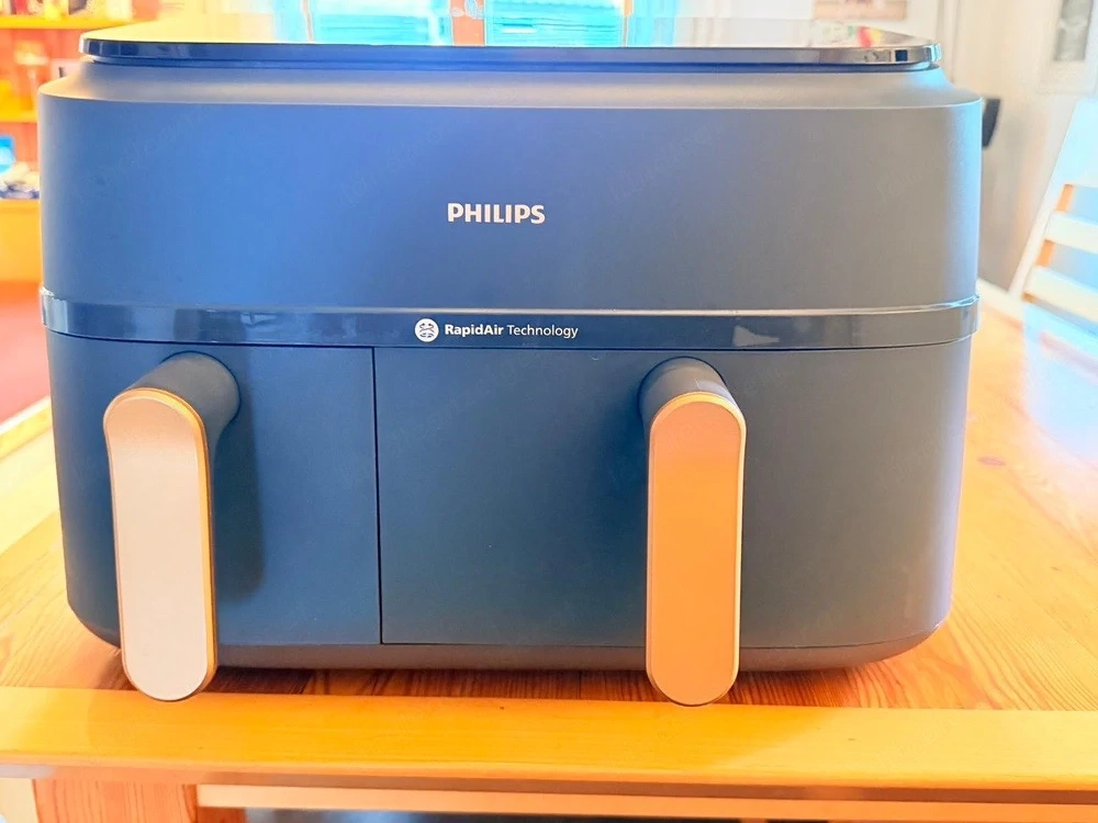 Philips 3000 Series Airfryer NA352 00 mit zwei Körben   Top Zustand