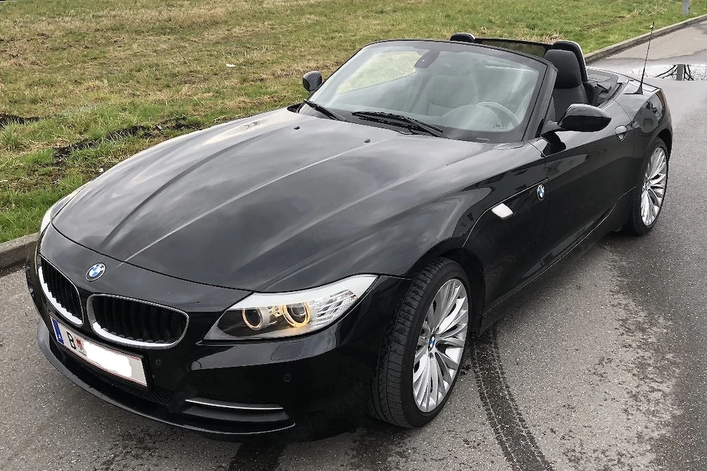 BMW Z4 sDrive 23i Cabrio   Roadster