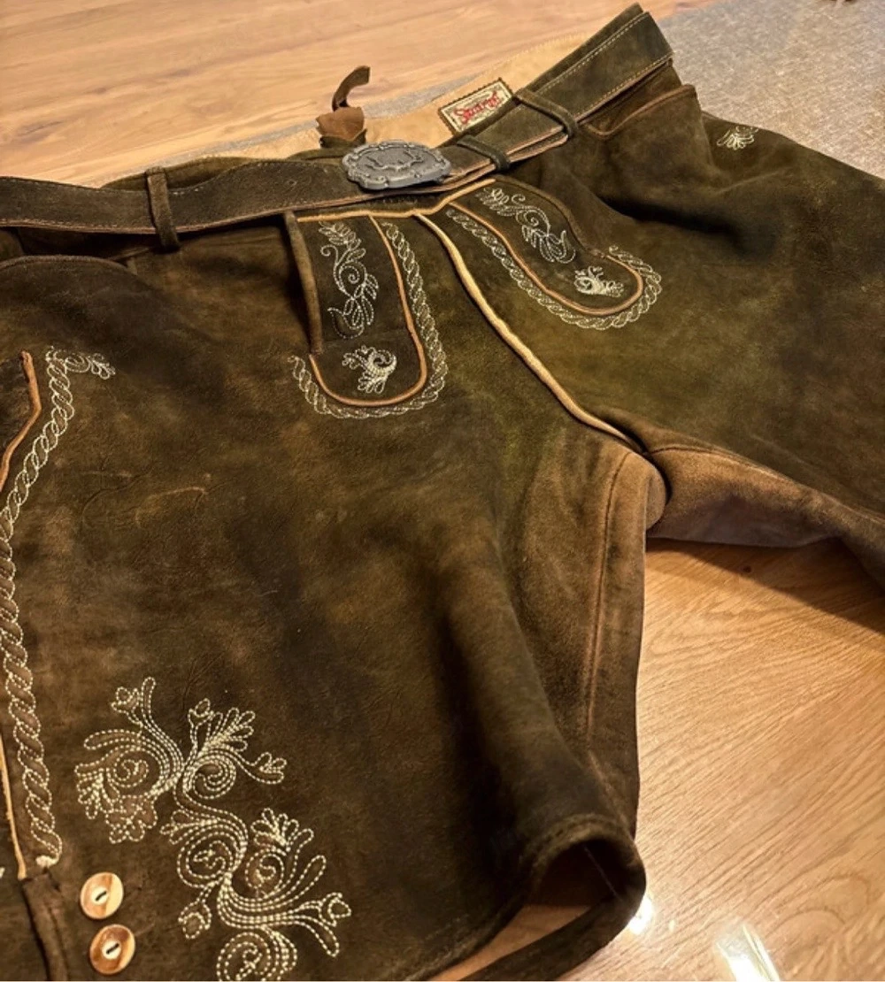 Lederhose Trachtenmode