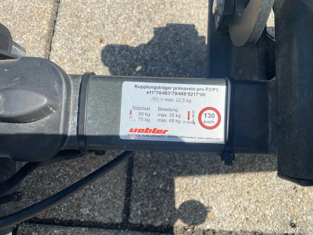 Fahrradträger für 2 Fahrräder auf Anhängekupplung.