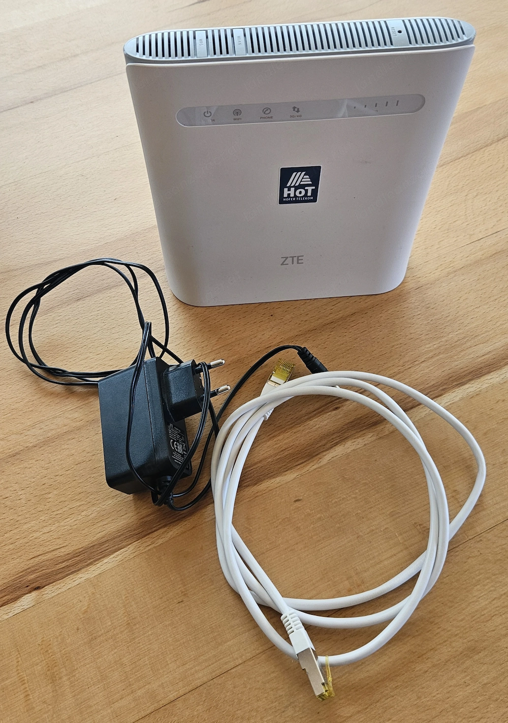HoT   ZTE LTE WLAN-Router (Modell: MF286R)   Offen für alle Netze