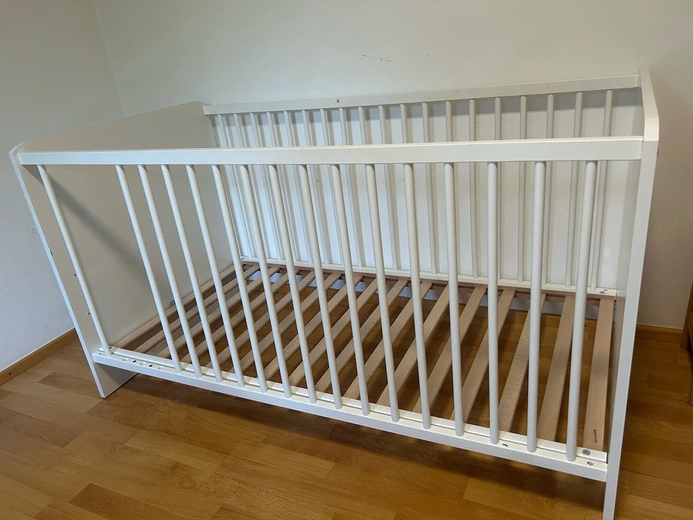Baby Gitterbett 140cm x 70cm