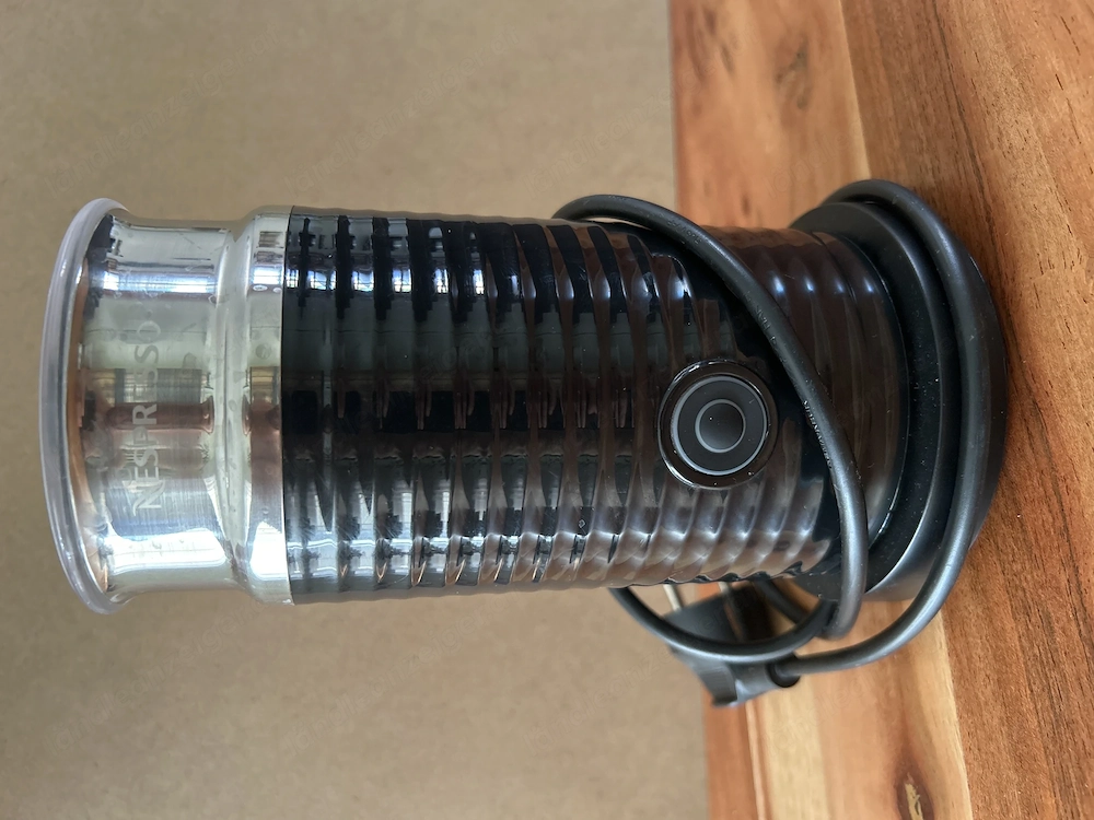 Nespresso Aeroccino Milchaufschäumer   guter Zustand