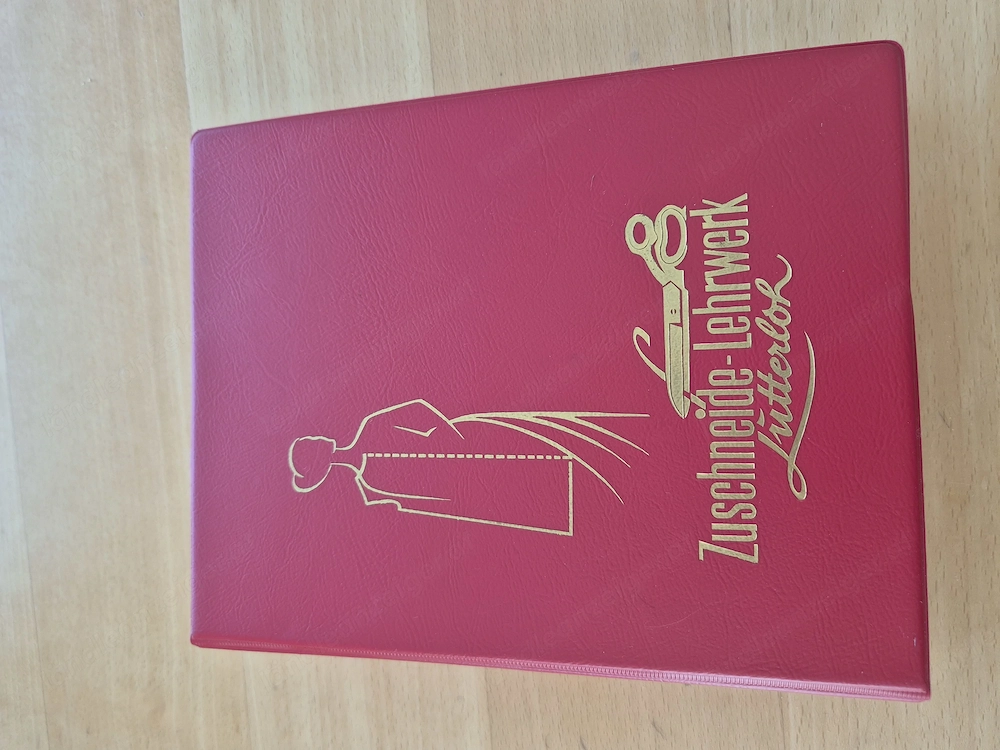 Retro - Zuschneidelehrwerk aus den 60er Jahren