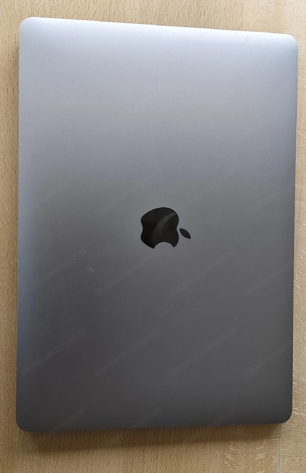 Mac Book Air 13", 8 GB Arbeitsspeicher, 256GB SSD Festplatte