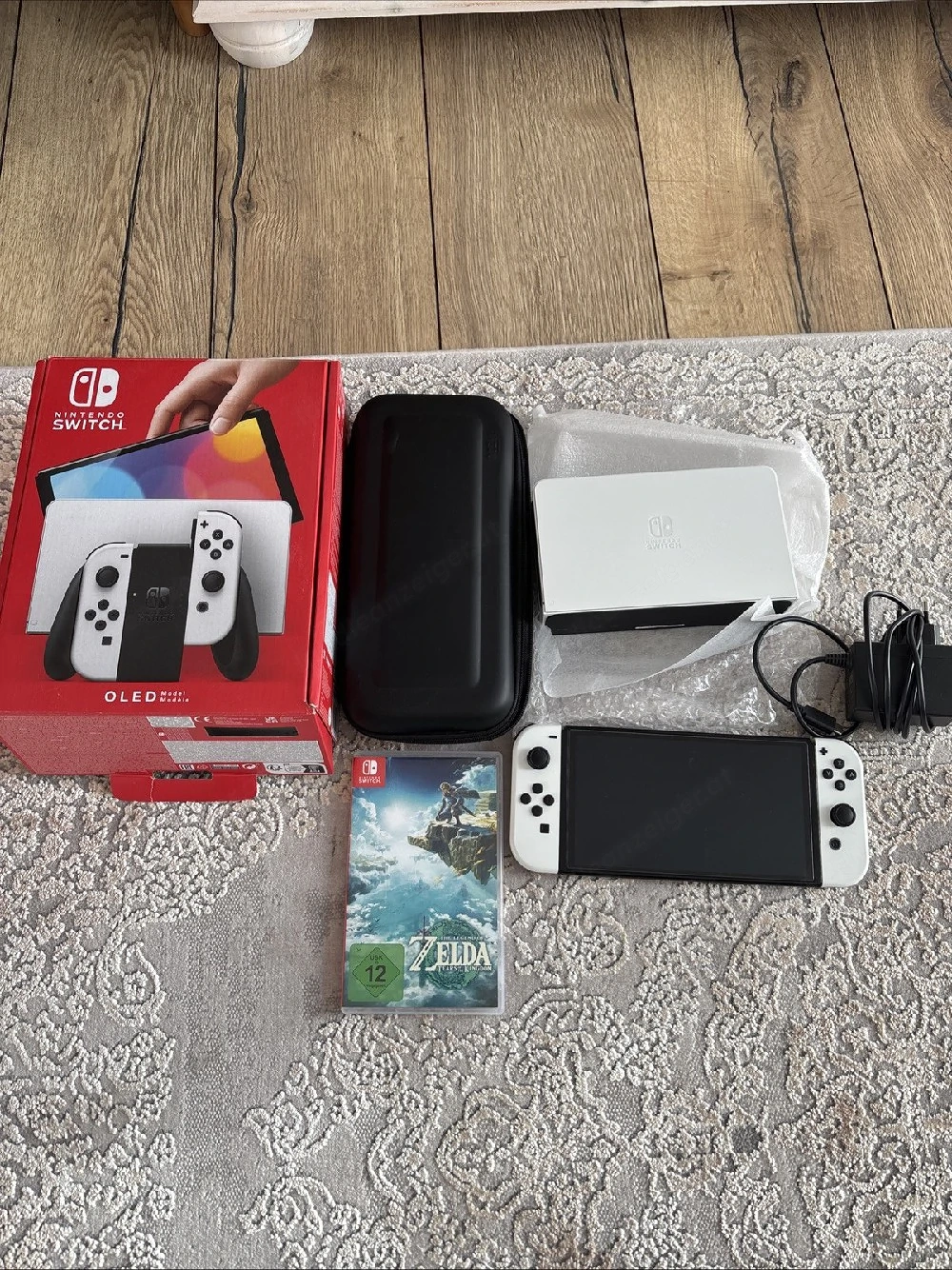 Nintendo Switch OLED mit Zelda 
