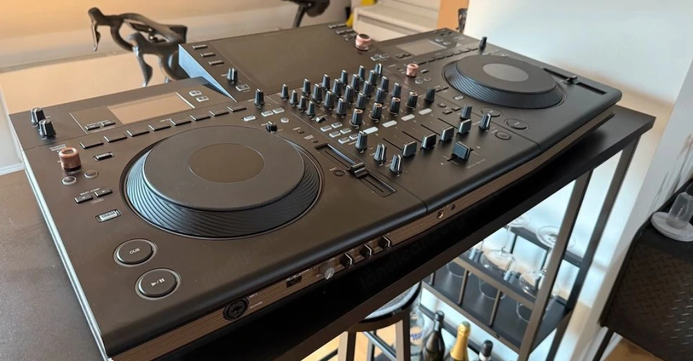 Pioneer DJ Opus Quad   Wie neu