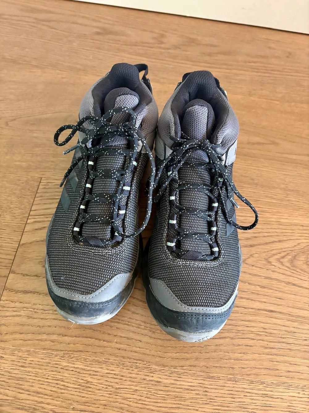 Adidas-Bergschuhe für Kinder gr.36 1 3