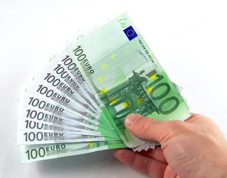 KREDITE: und investitionen Immobilien, Landwirtschaft, Gewerbe usw.