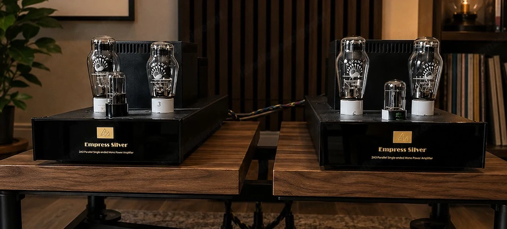 Der Audio Note Empress Silver Level-3-Vakuumröhren-Monoblock-Leistungsverstärker