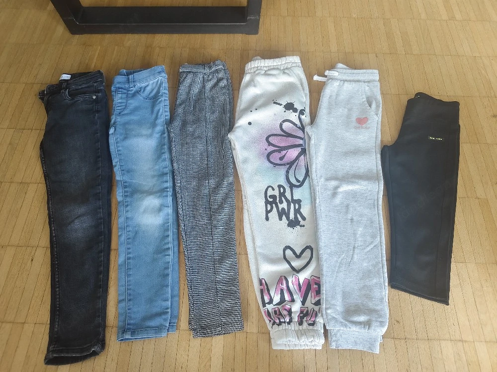 verschiedene Hosen