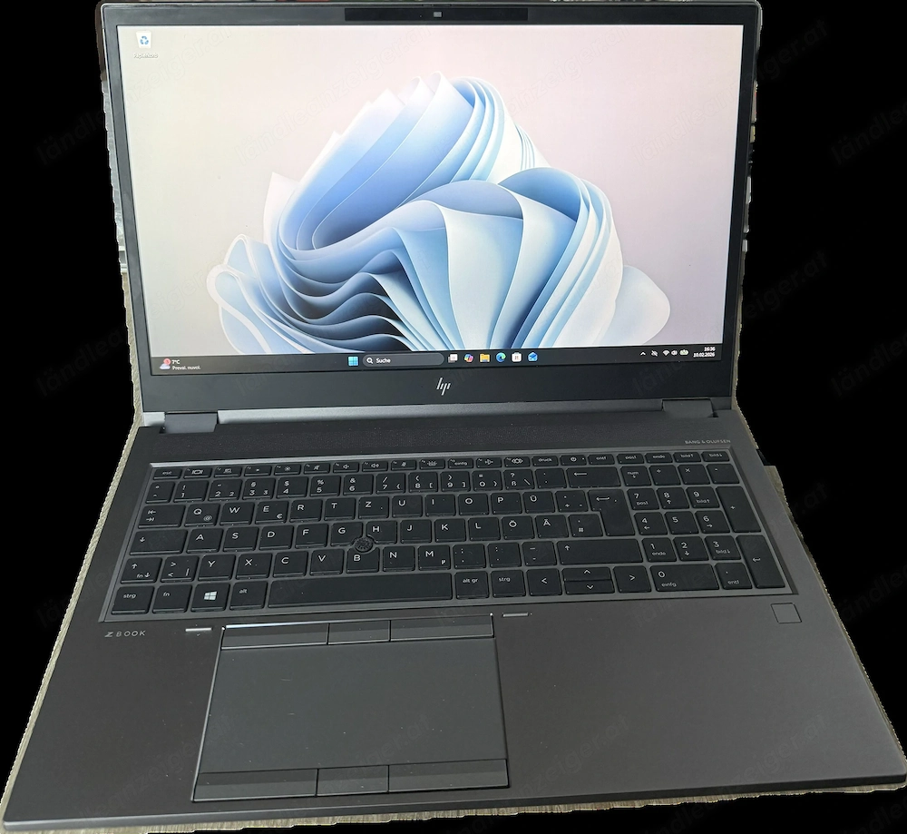 HP ZBook Fury 15 G7 | 15.6" | i9-10885H | 64GB RAM | RTX 3000 | 1TB SSD | Top