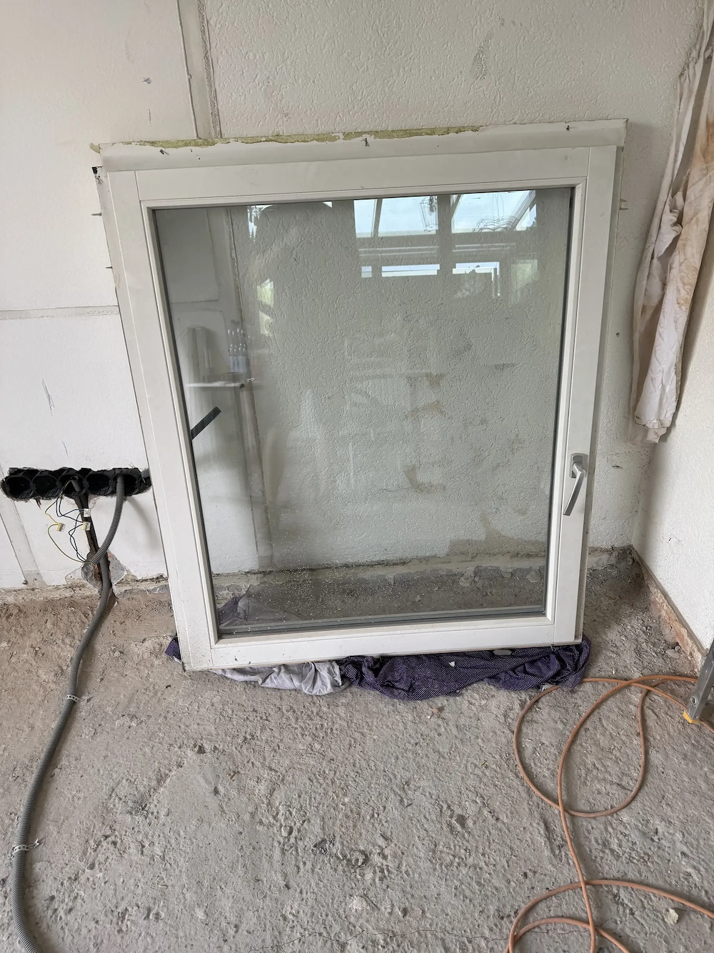 Holzfenster  110x130cm in relativ gutem Zustand