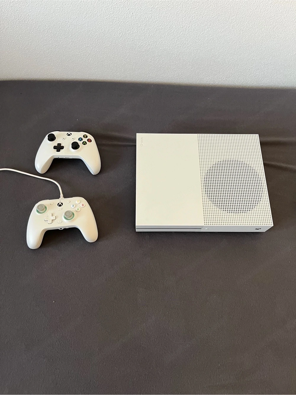 Xbox One S