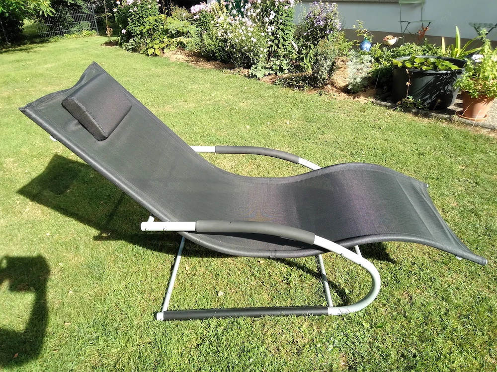 Stylische Sonnenliege