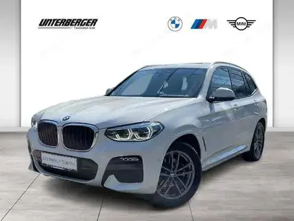 BMW X3 xDrive20d M-Sportpaket // Panorama Glasdach // Lenkradheizung